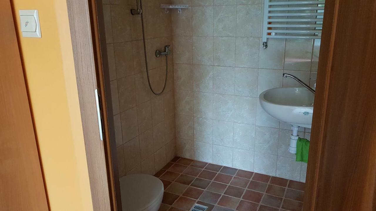 Noclegi U Gosi Mosty Kolo Gdyni Dış mekan fotoğraf